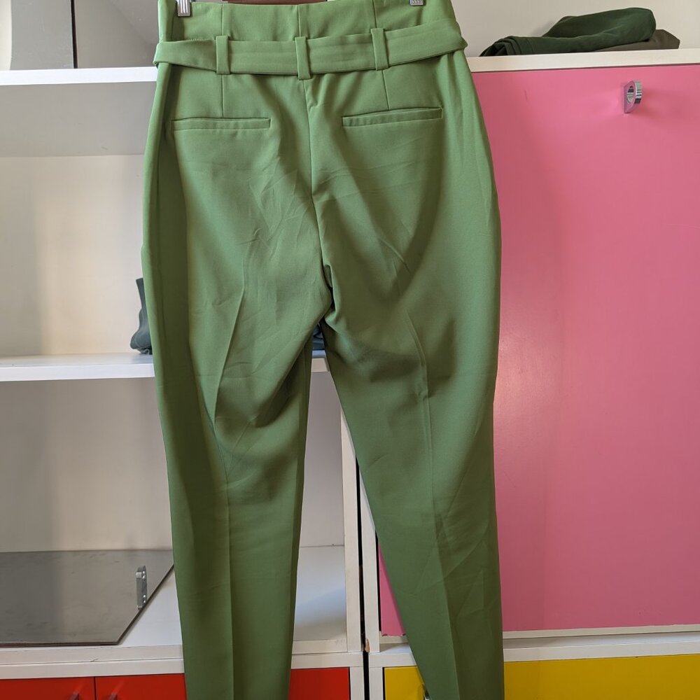 Belted paperbag/high-waist dress pant - Picture 2 of 3